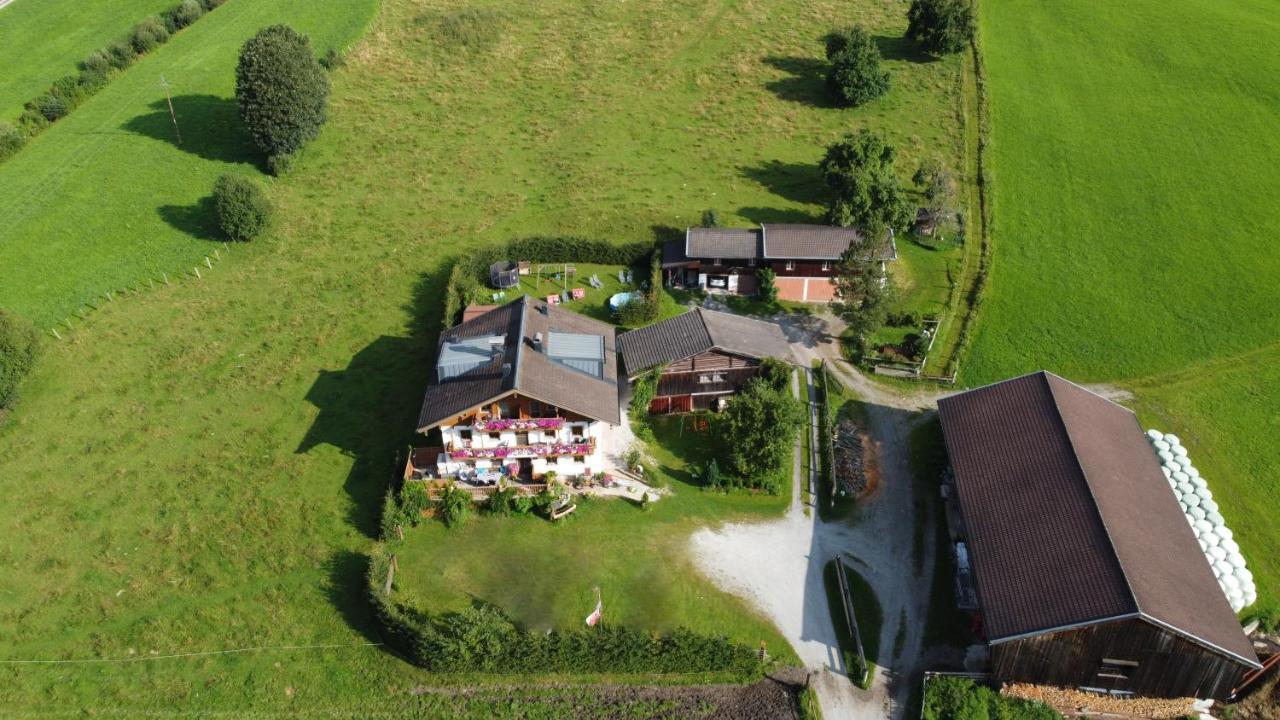 Ferienwohnungen Behamhof Neukirchen am Großvenediger Buitenkant foto