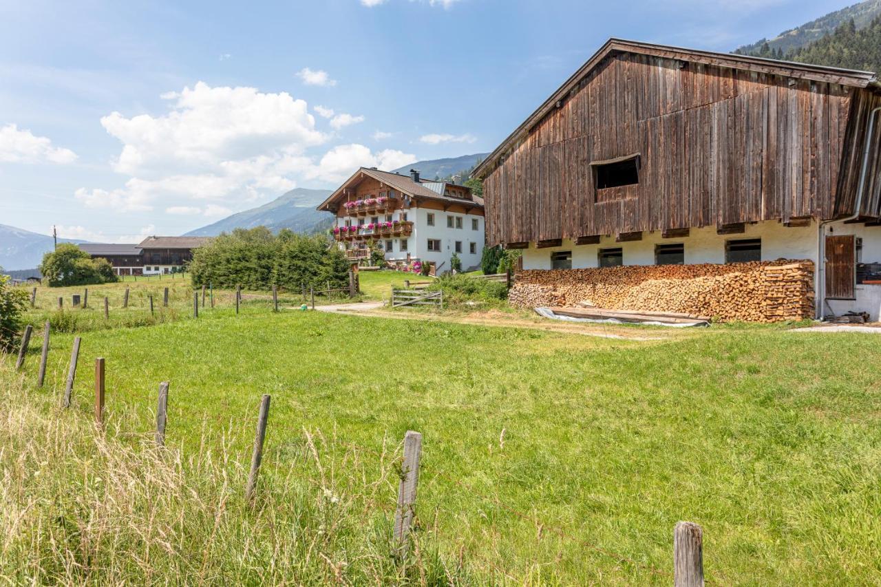 Ferienwohnungen Behamhof Neukirchen am Großvenediger Buitenkant foto